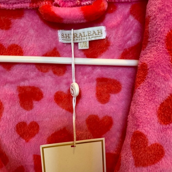 Cozy Shiraleah Heart Robe Size L/XL - Picture 2 of 5